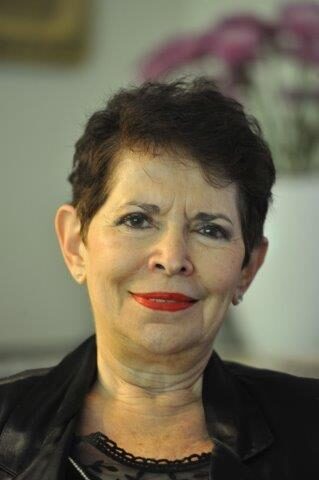Dina Porat
