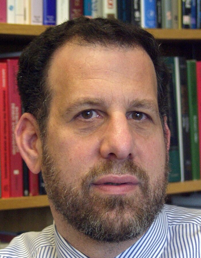 Leonard Saxe